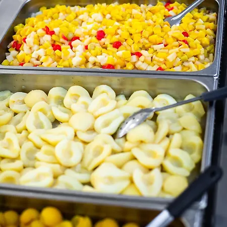 Galilee Windsor לורדה